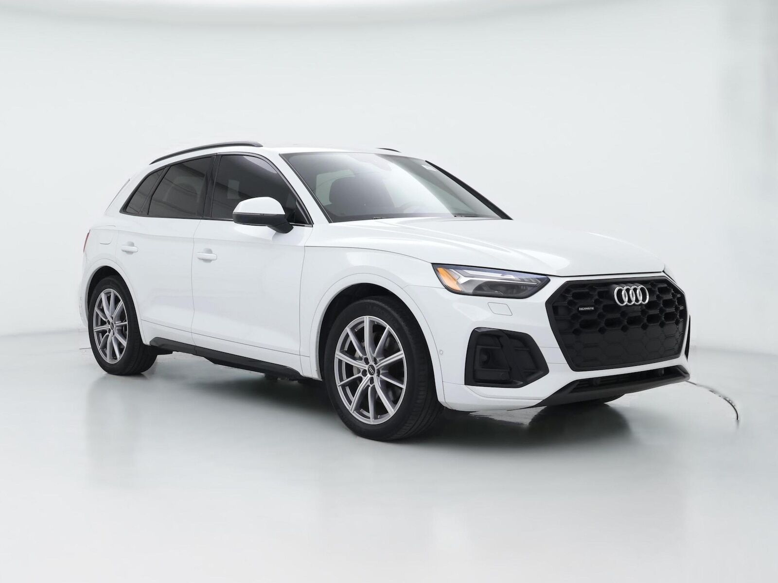 2023 AUDI Q5 e