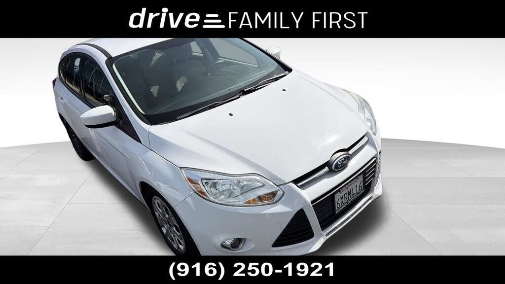 2012 FORD Focus