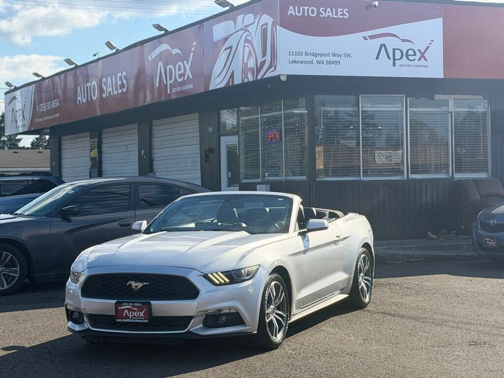 2015 FORD Mustang