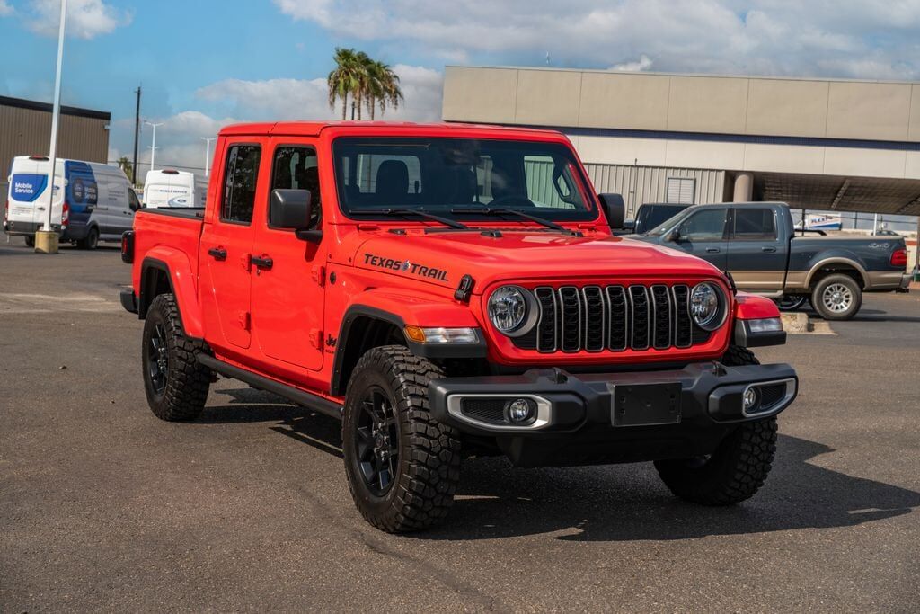 2025 JEEP Gladiator
