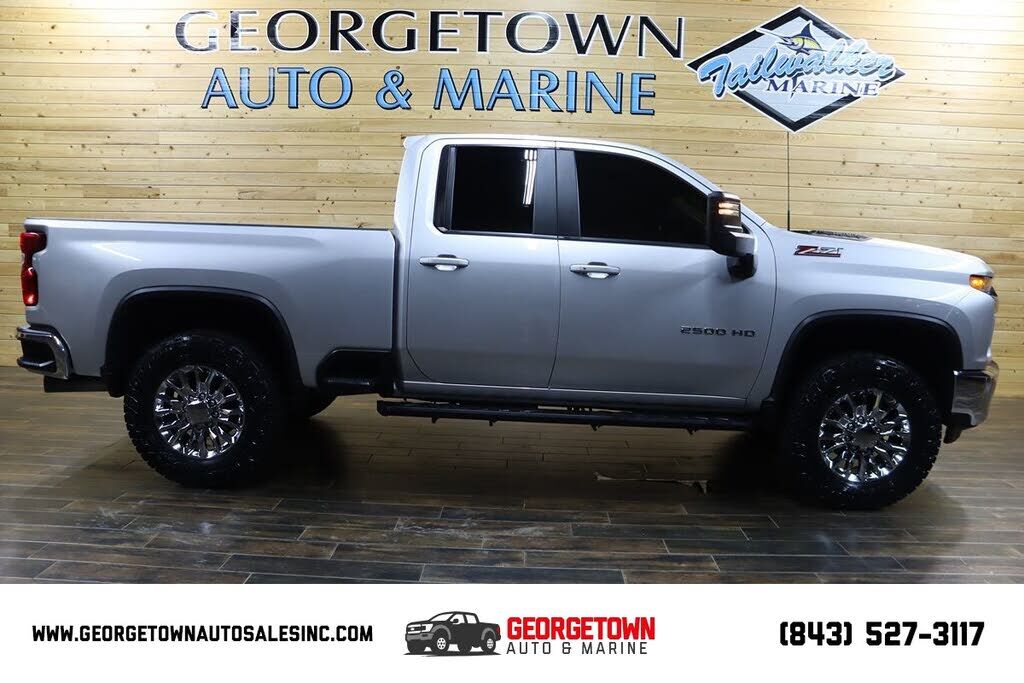 2023 CHEVROLET Silverado HD