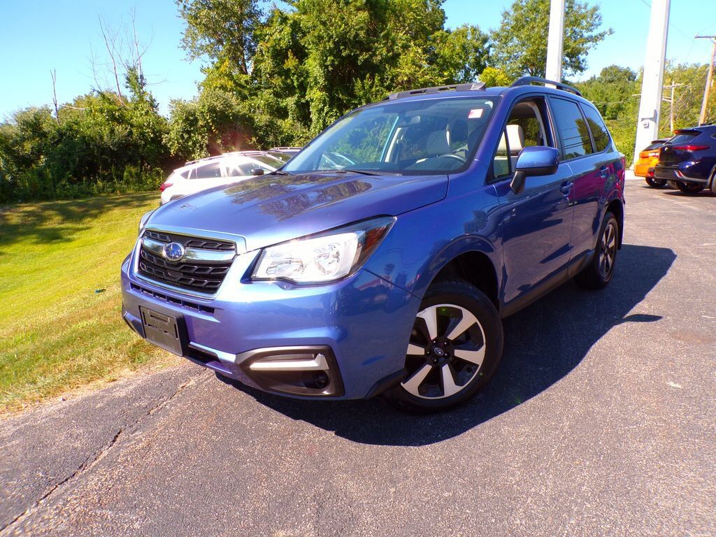2017 SUBARU Forester