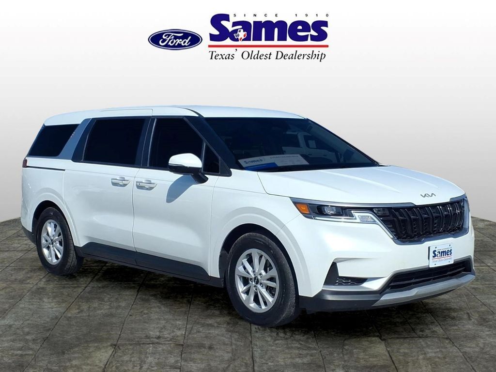 2023 KIA Carnival