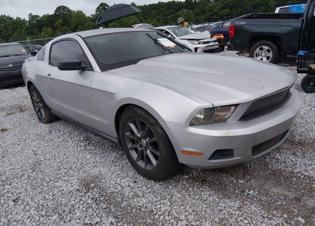 2011 FORD Mustang
