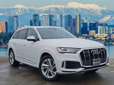 2023 AUDI Q7