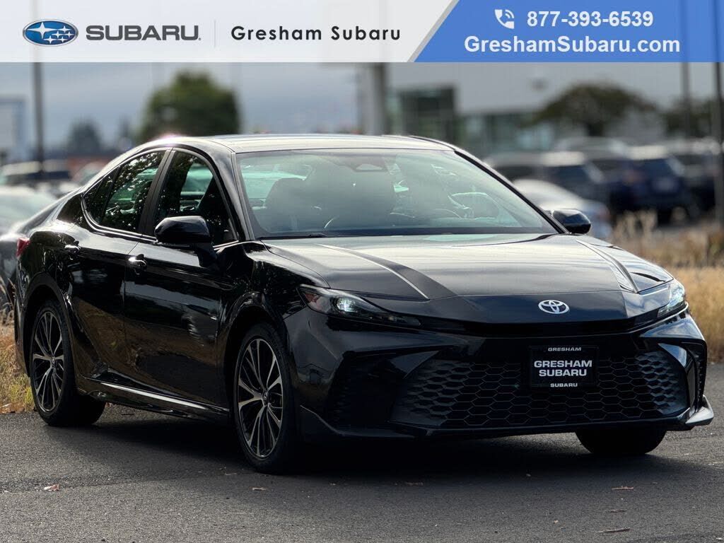 2025 TOYOTA Camry