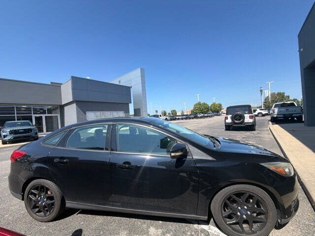 2016 FORD Focus