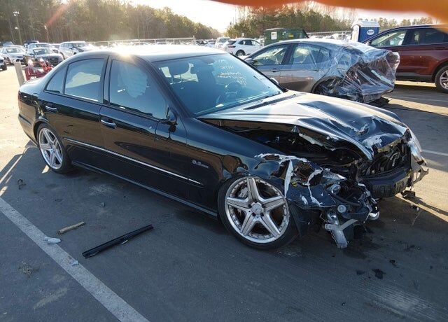 2009 MERCEDES-BENZ E-Class