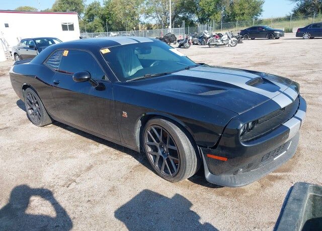 2019 DODGE Challenger