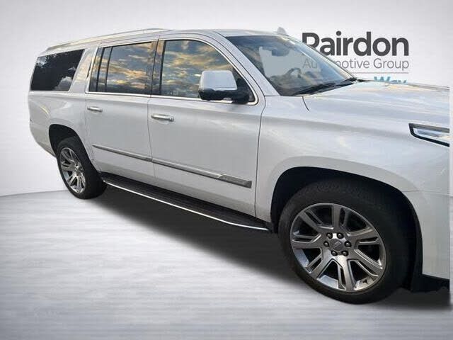 2020 CADILLAC Escalade ESV