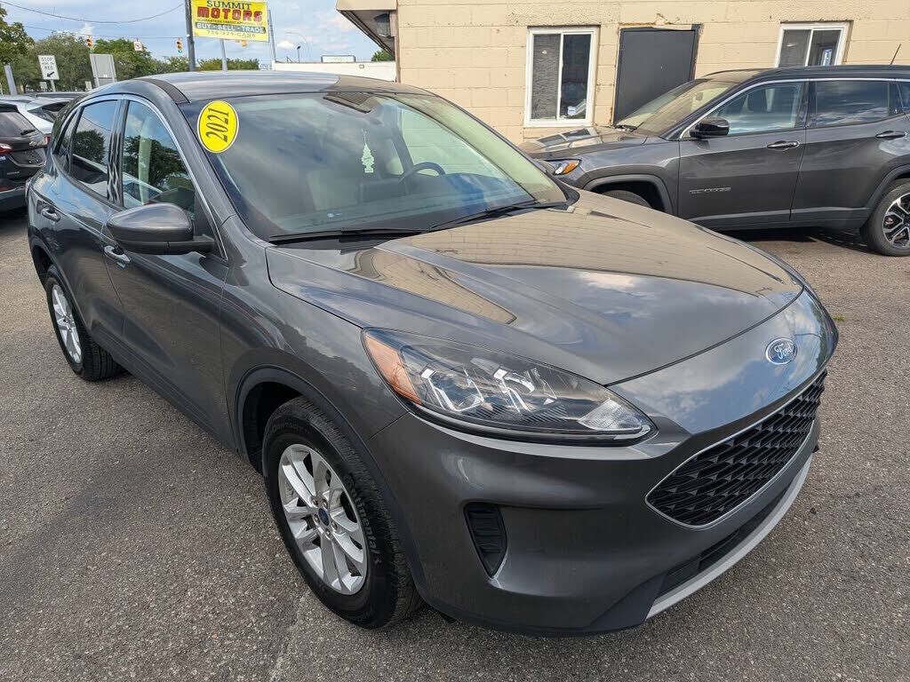 2021 FORD Escape