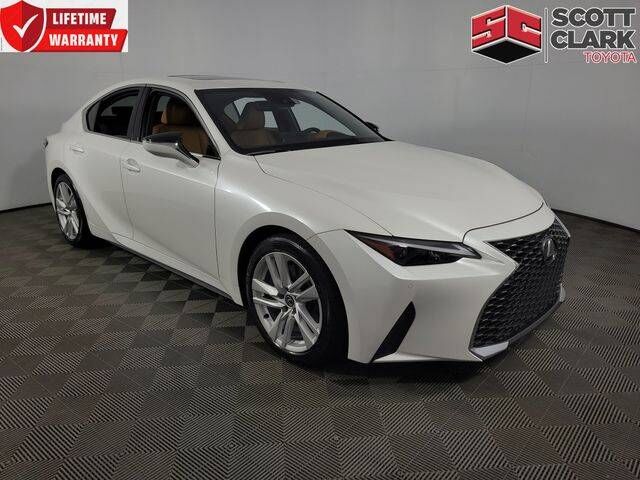 2024 LEXUS IS