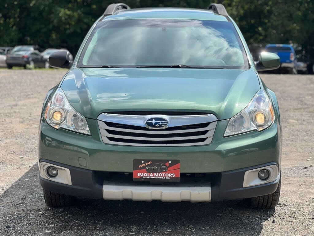 2010 SUBARU Outback