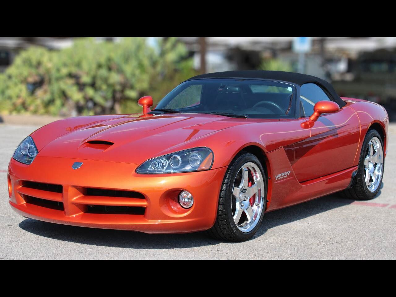 2005 DODGE Viper