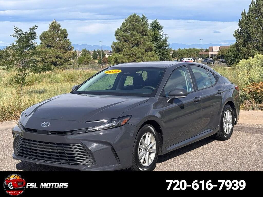 2025 TOYOTA Camry