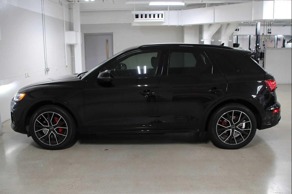 2023 Audi SQ5