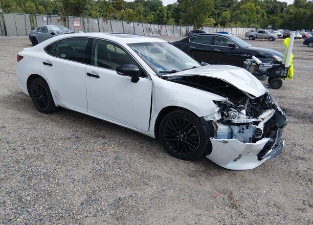 2015 LEXUS ES