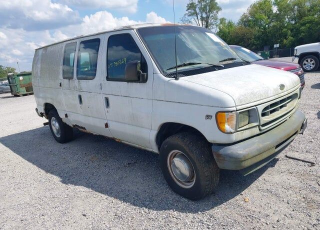 2002 FORD E-250