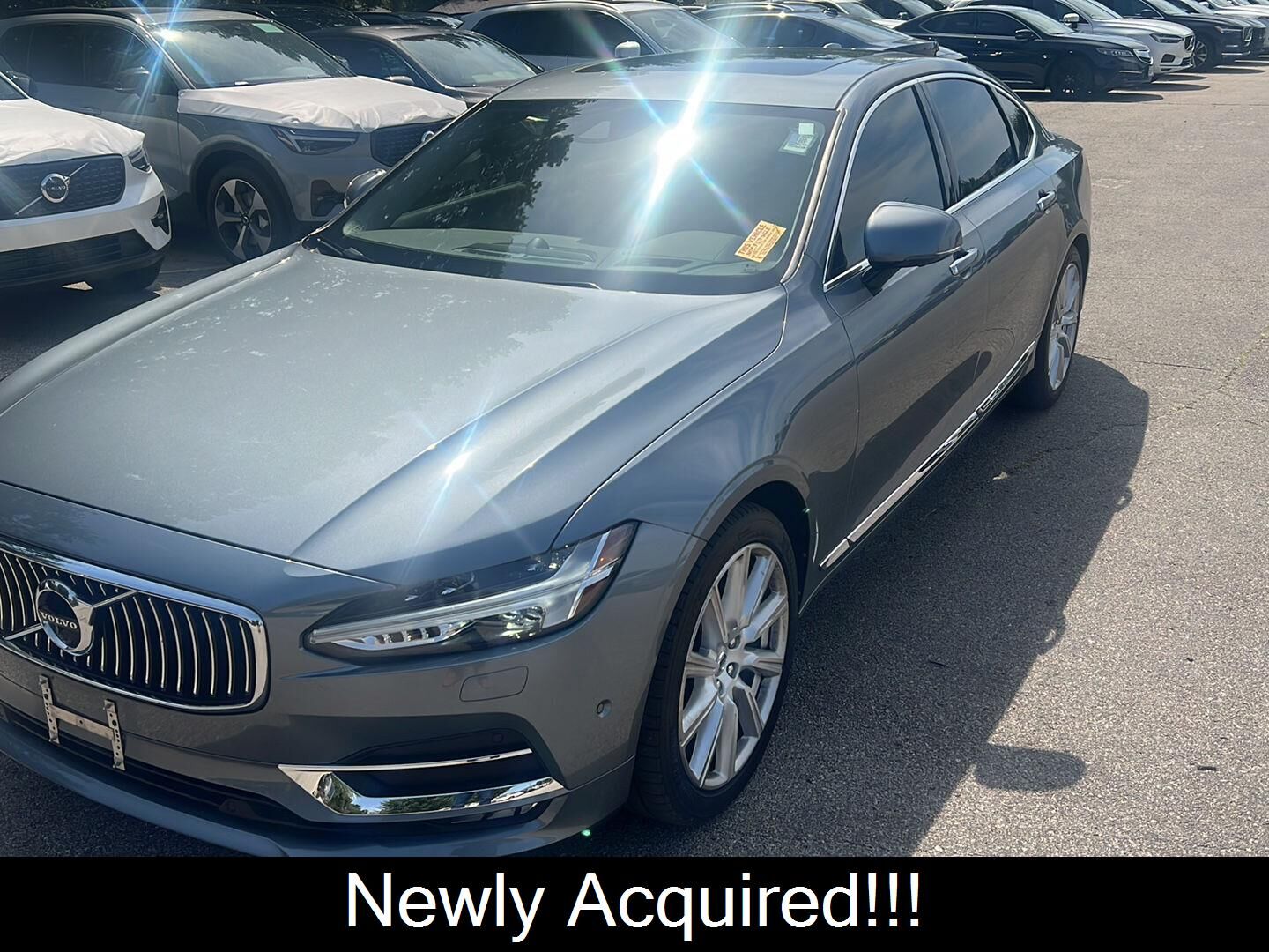 2018 VOLVO S90