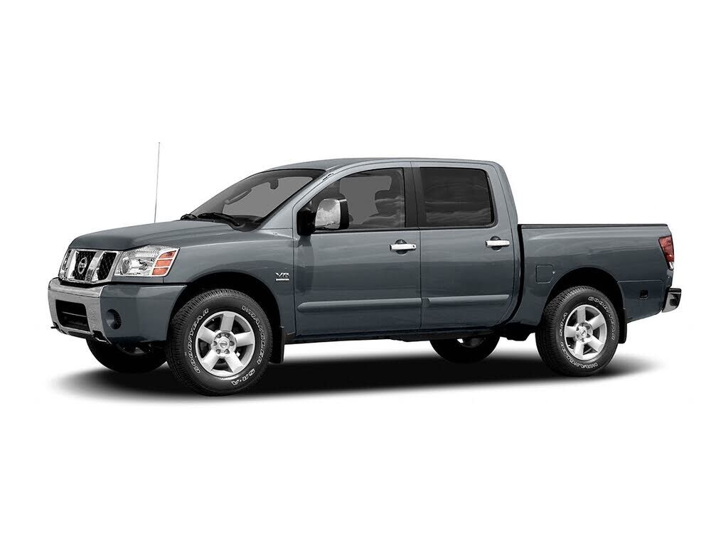 2004 NISSAN Titan