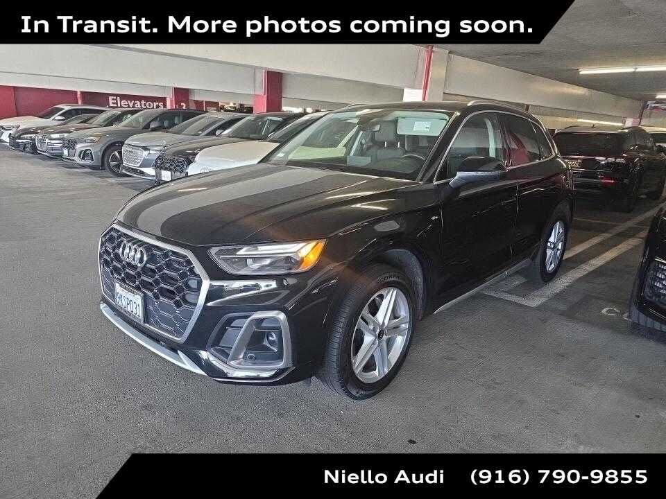 2024 AUDI Q5 e