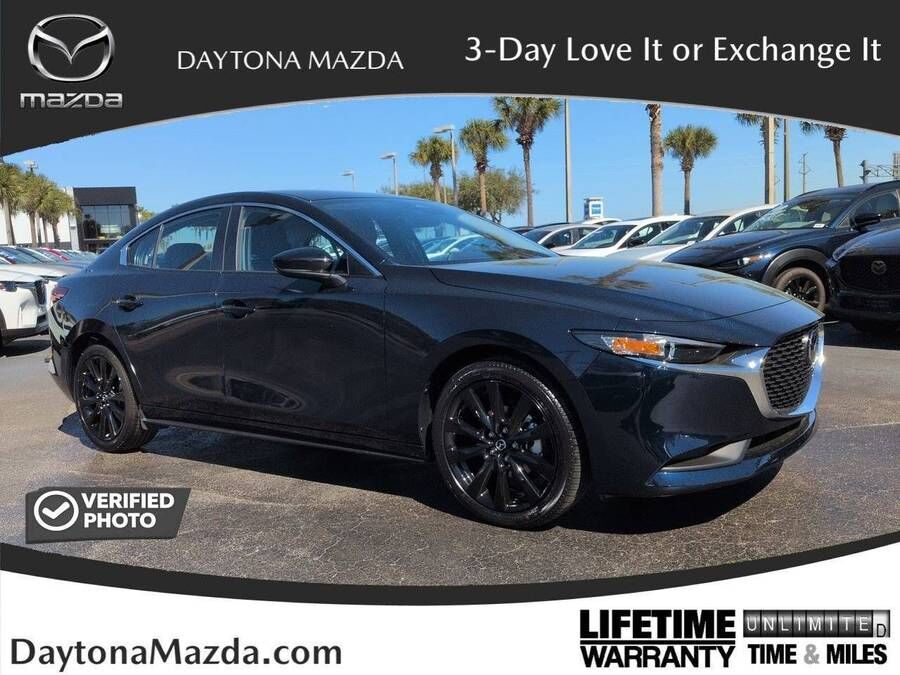 2026 MAZDA Mazda3