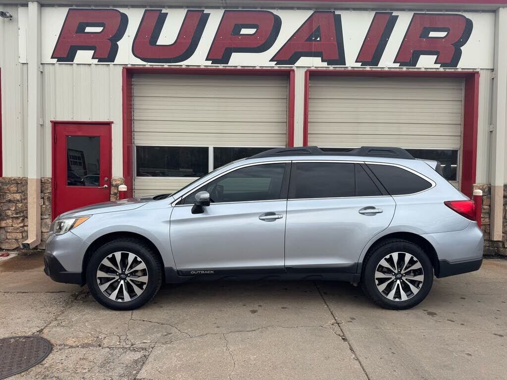 2015 SUBARU Outback
