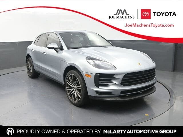 2019 PORSCHE Macan