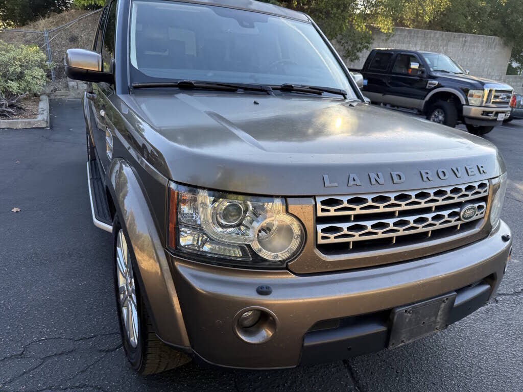 2011 LAND ROVER LR4
