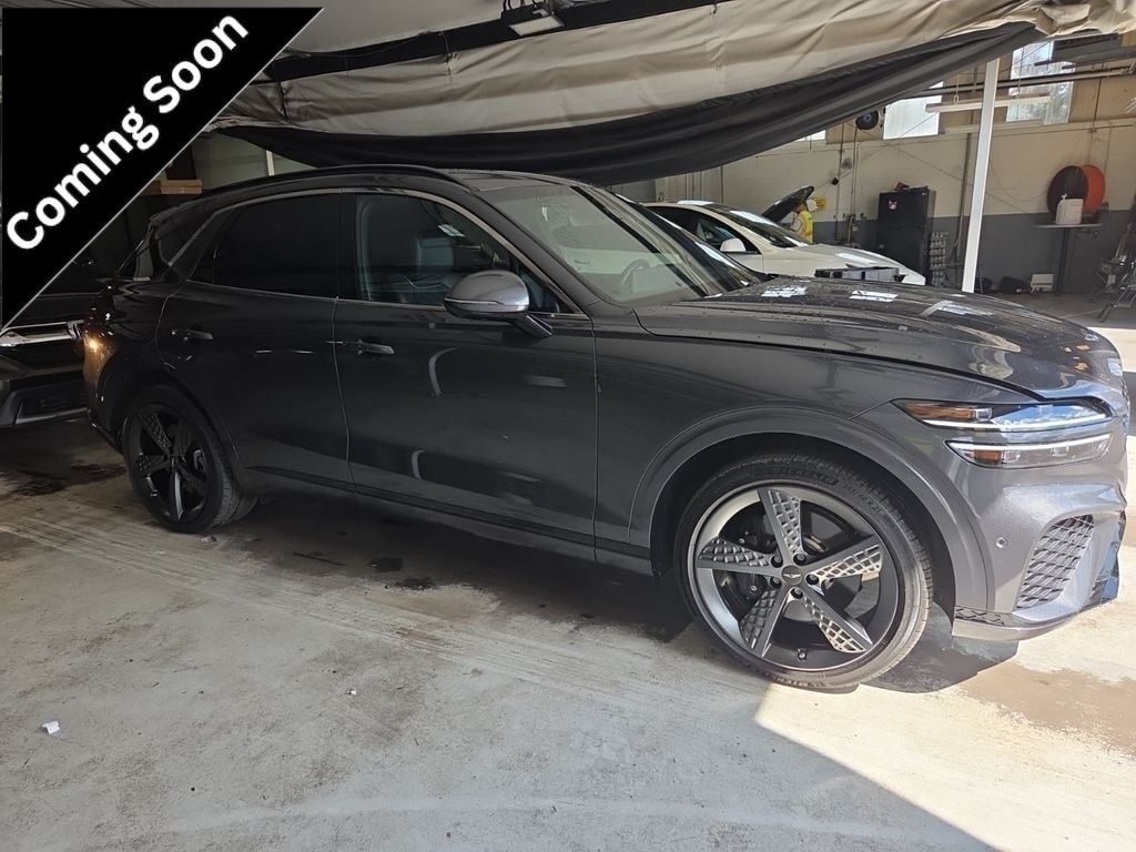2022 GENESIS GV70