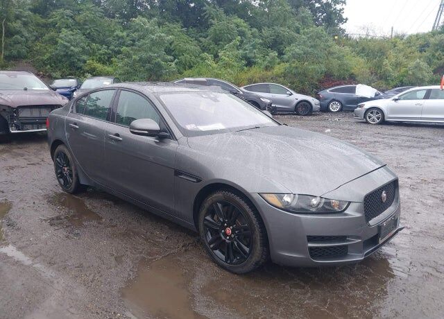 2018 JAGUAR XE