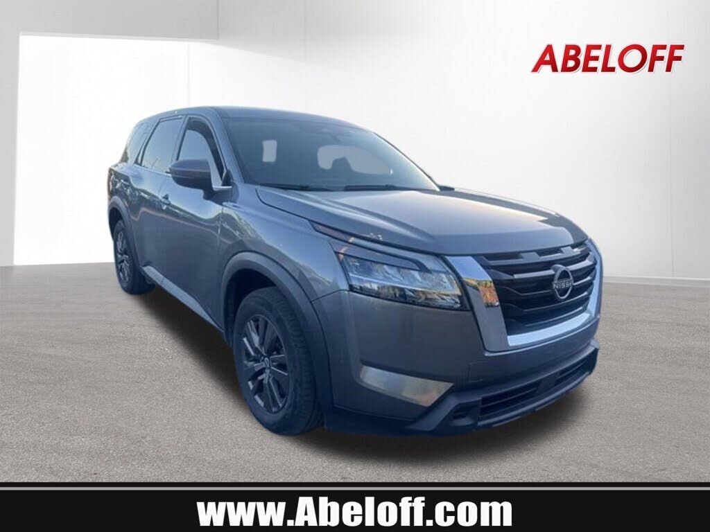2022 NISSAN Pathfinder