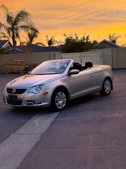 2009 VOLKSWAGEN Eos