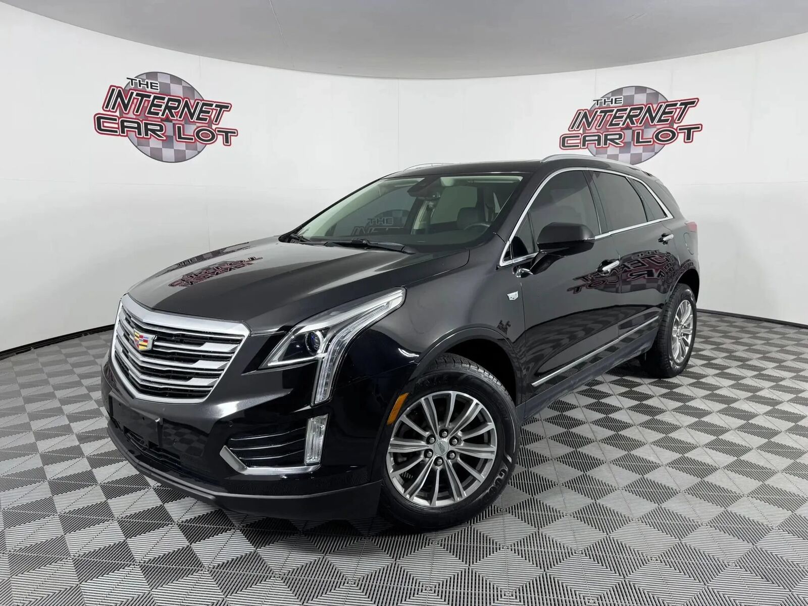 2017 CADILLAC XT5