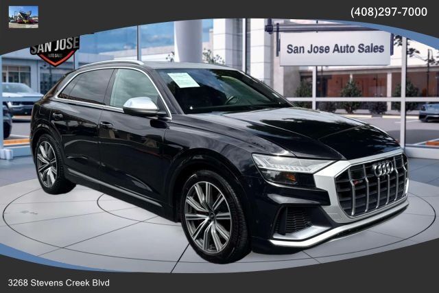 2021 AUDI SQ8