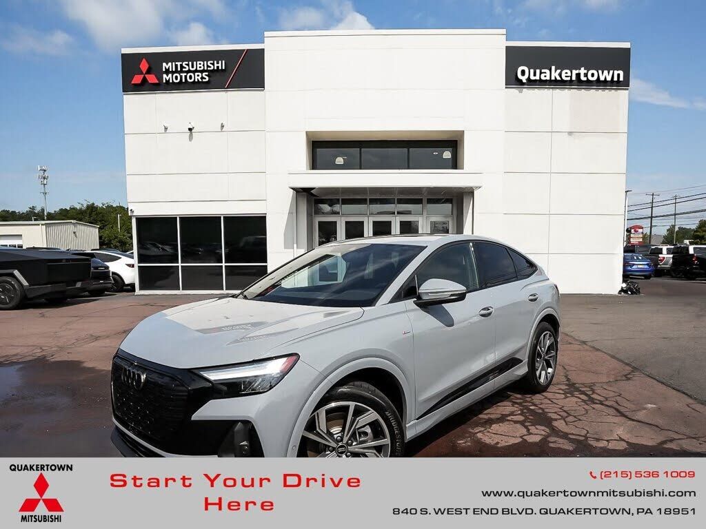 2024 AUDI Q4