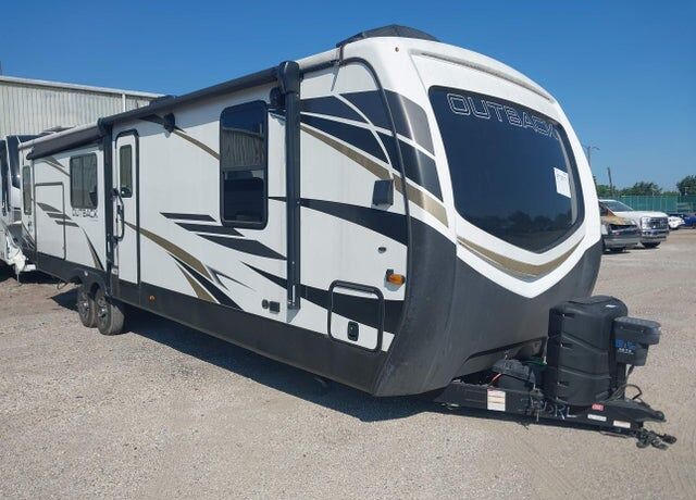 2022 OUTBACK Keystone / Outback