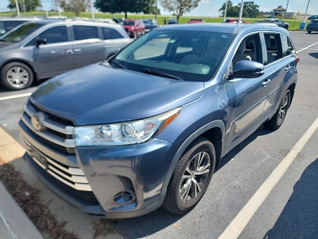 2018 TOYOTA Highlander