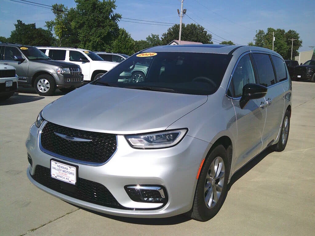 2026 CHRYSLER Pacifica