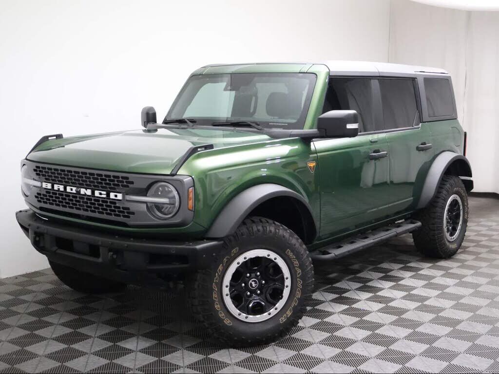 2022 FORD Bronco