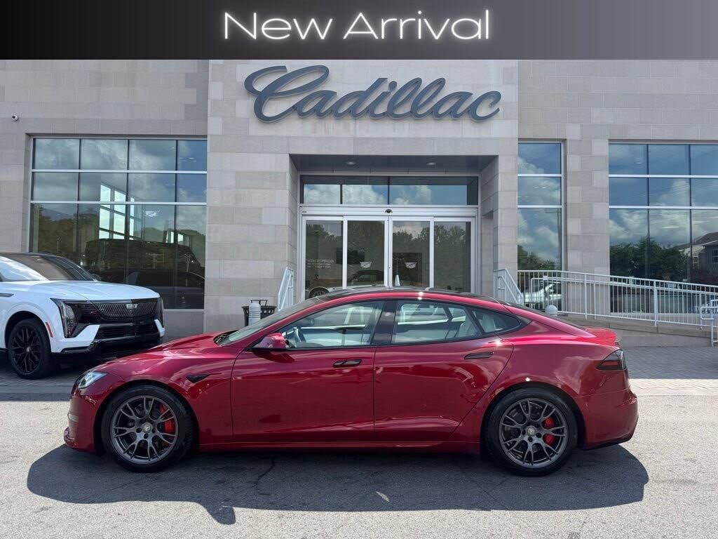 2024 TESLA Model S
