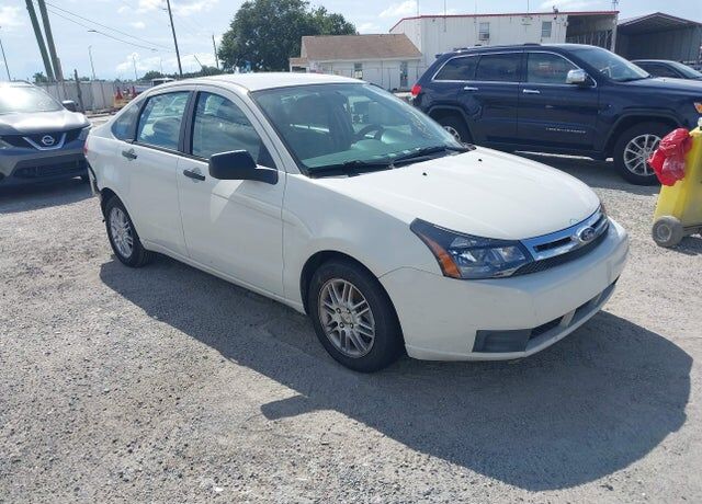 2011 FORD Focus