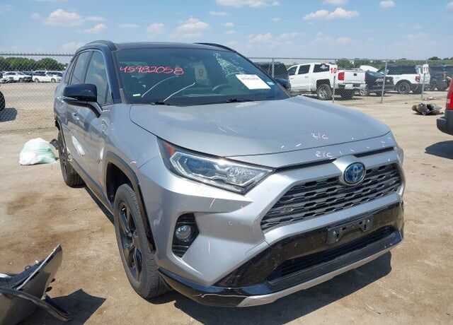 2019 TOYOTA RAV4