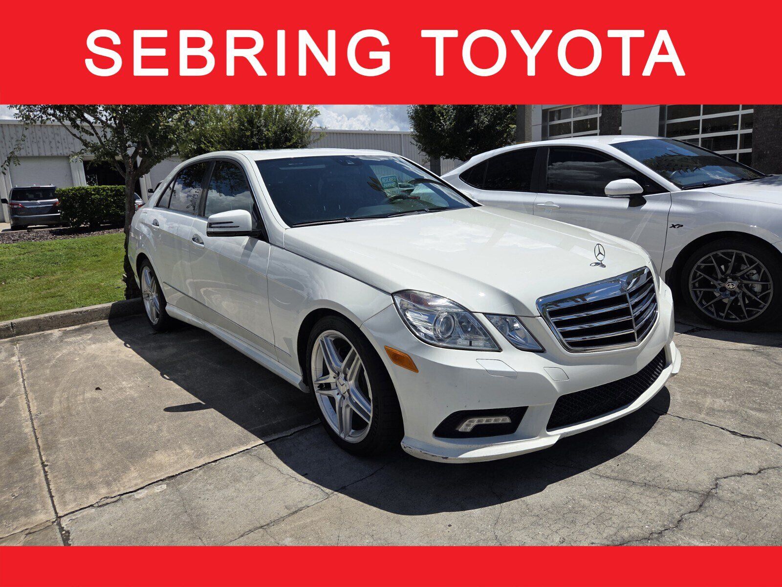 2011 MERCEDES-BENZ E-Class