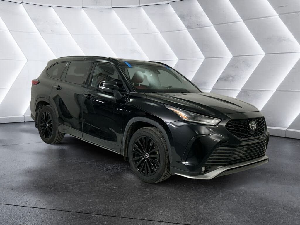 2023 TOYOTA Highlander