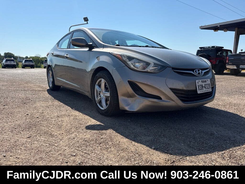 2015 HYUNDAI Elantra