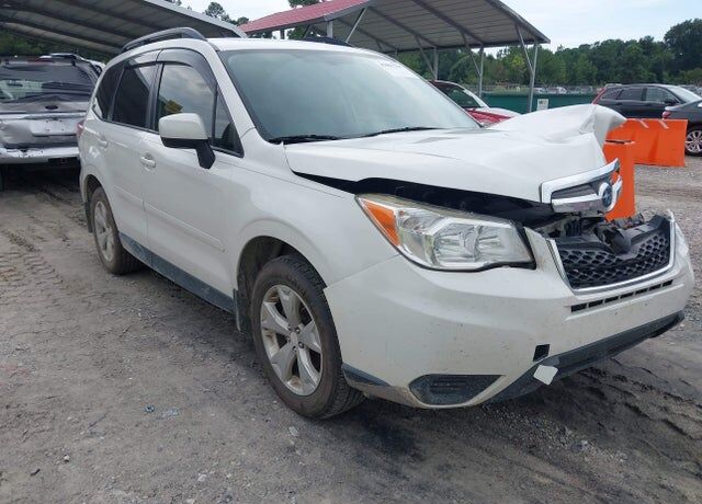 2016 SUBARU Forester