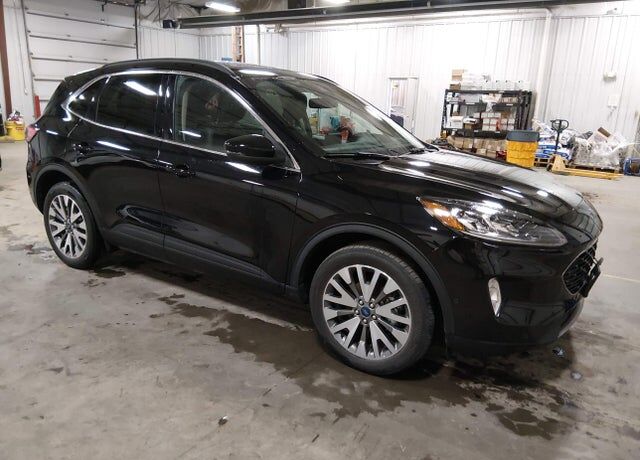 2020 FORD Escape