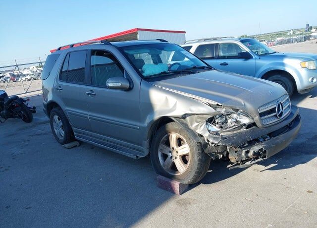 2005 MERCEDES-BENZ M-Class