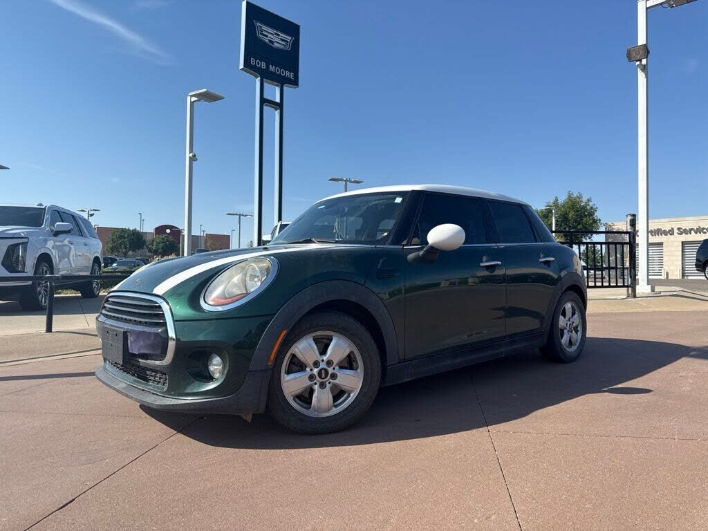 2017 MINI Cooper
